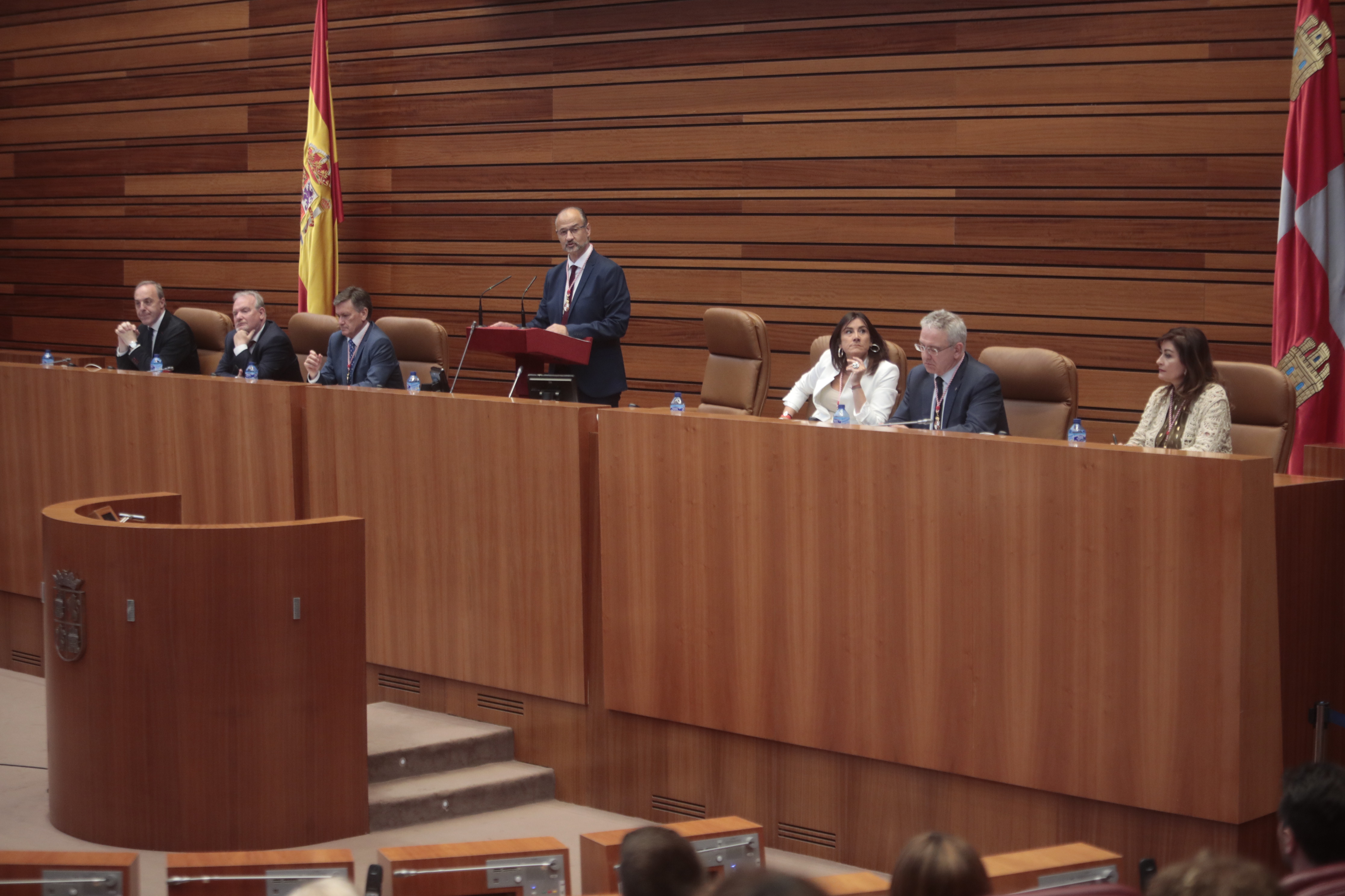 20190621 Foto de Luis Fuentes dirigiendo sus primeras palabras en sesión constitutiva