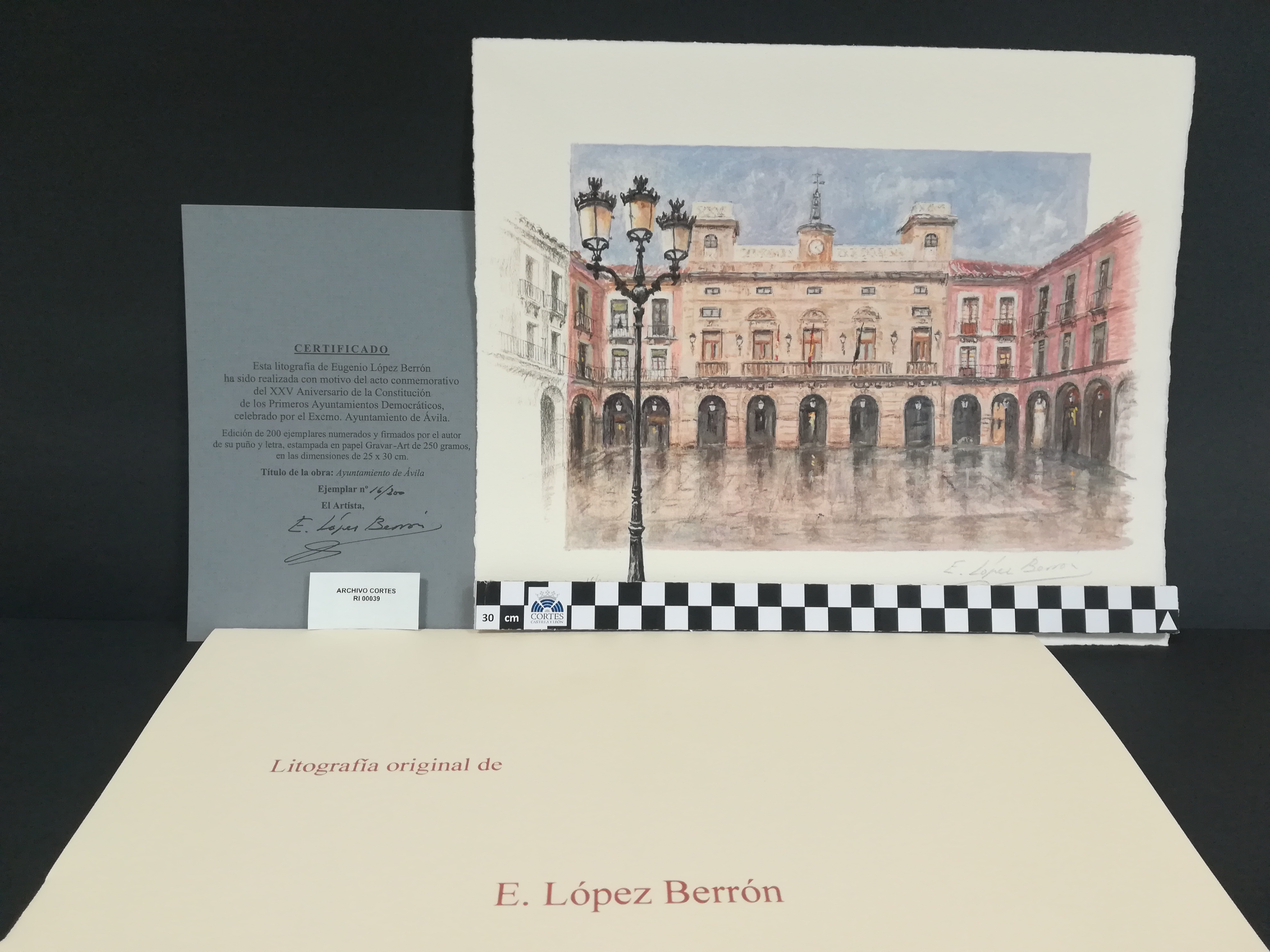 Litografía del Ayuntamiento de Ávila realizada por Eugenio López Berrón