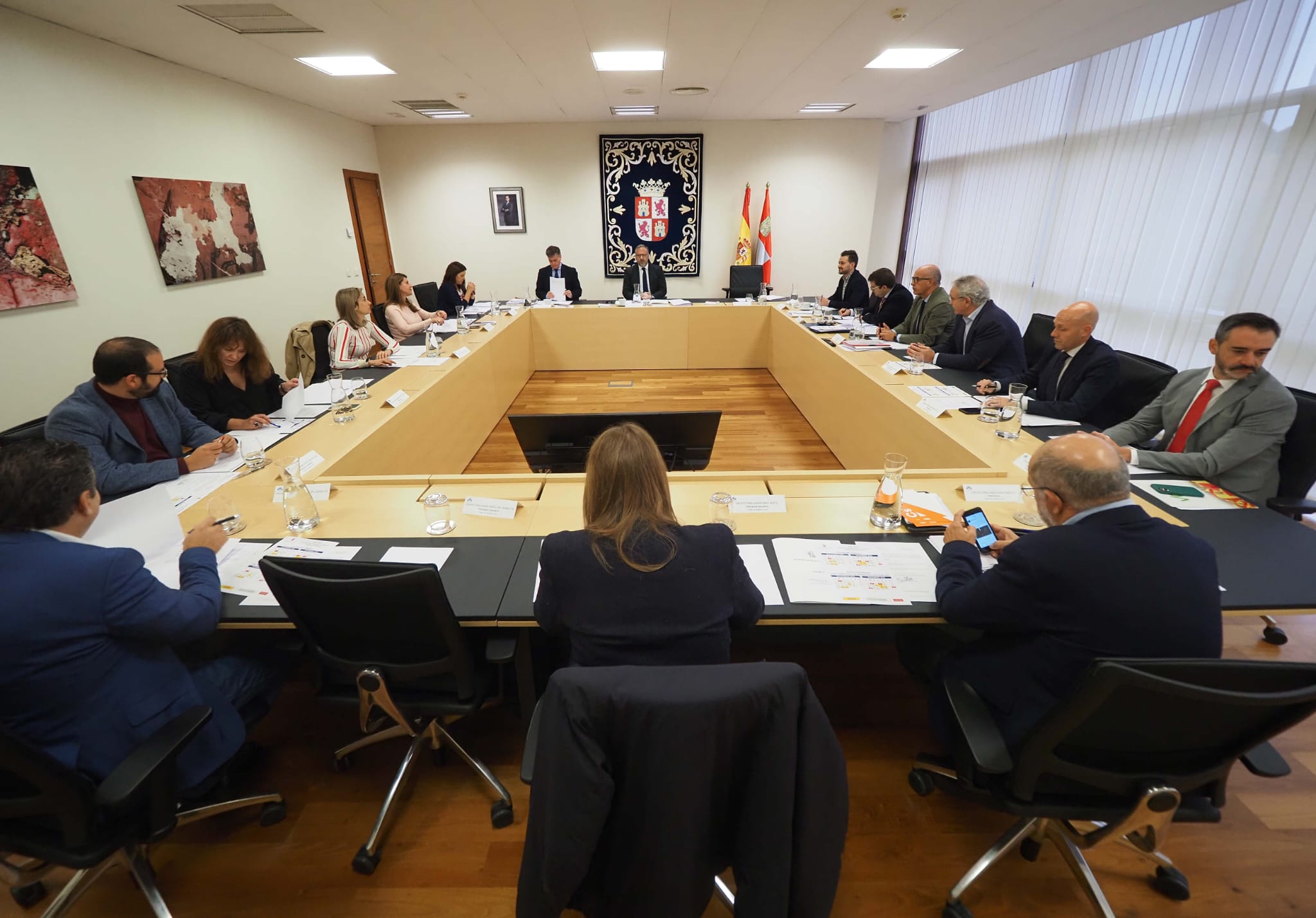 Foto 1 - Mesa de admisión a trámite del proyecto de ley de Presupuestos 2023