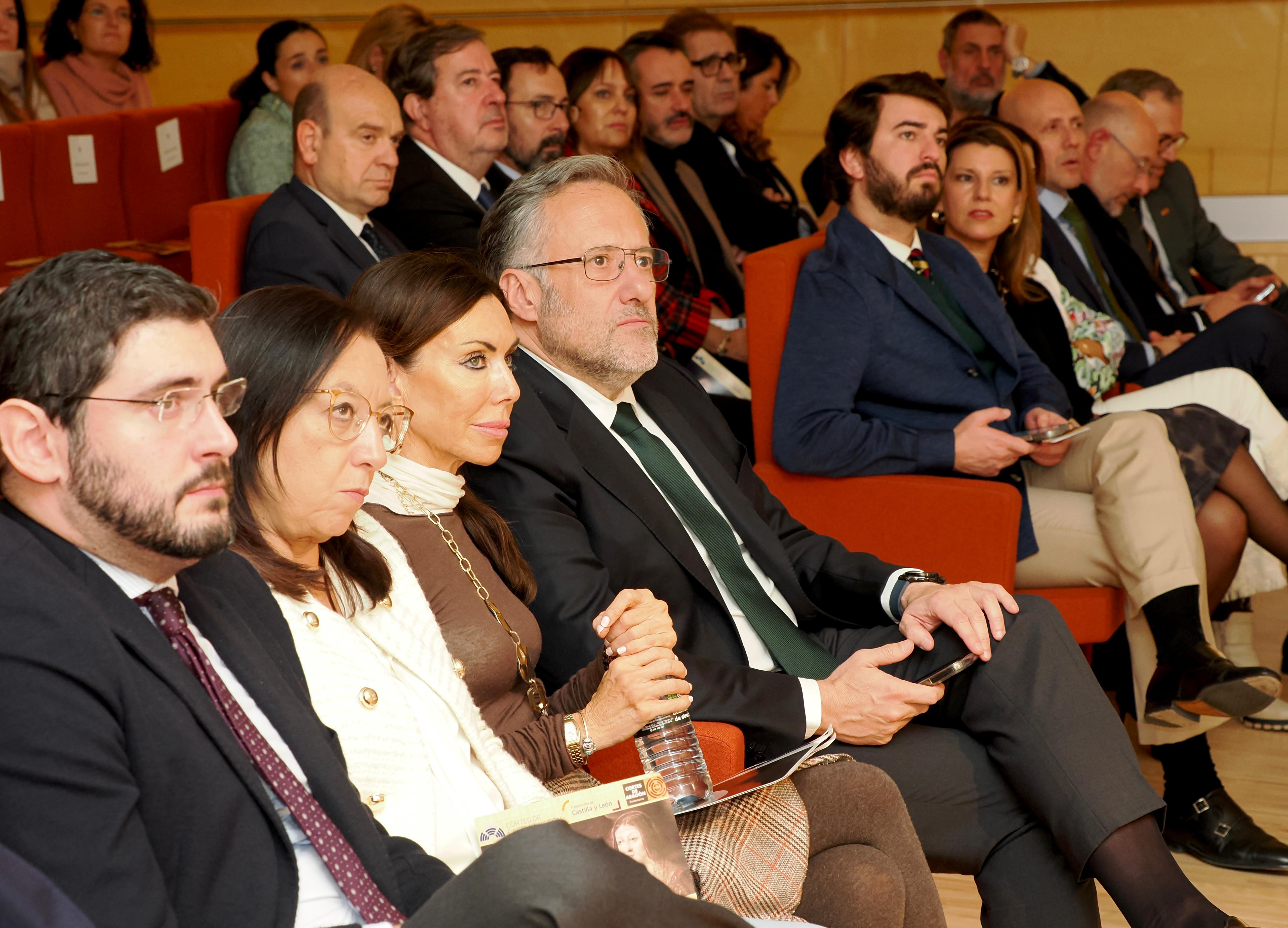 La Jornada 'Isabel y Fernando: un matrimonio para la historia' reúne a los presidentes de los Parlamentos de Castilla y León, Aragón y la Comunidad Valenciana.