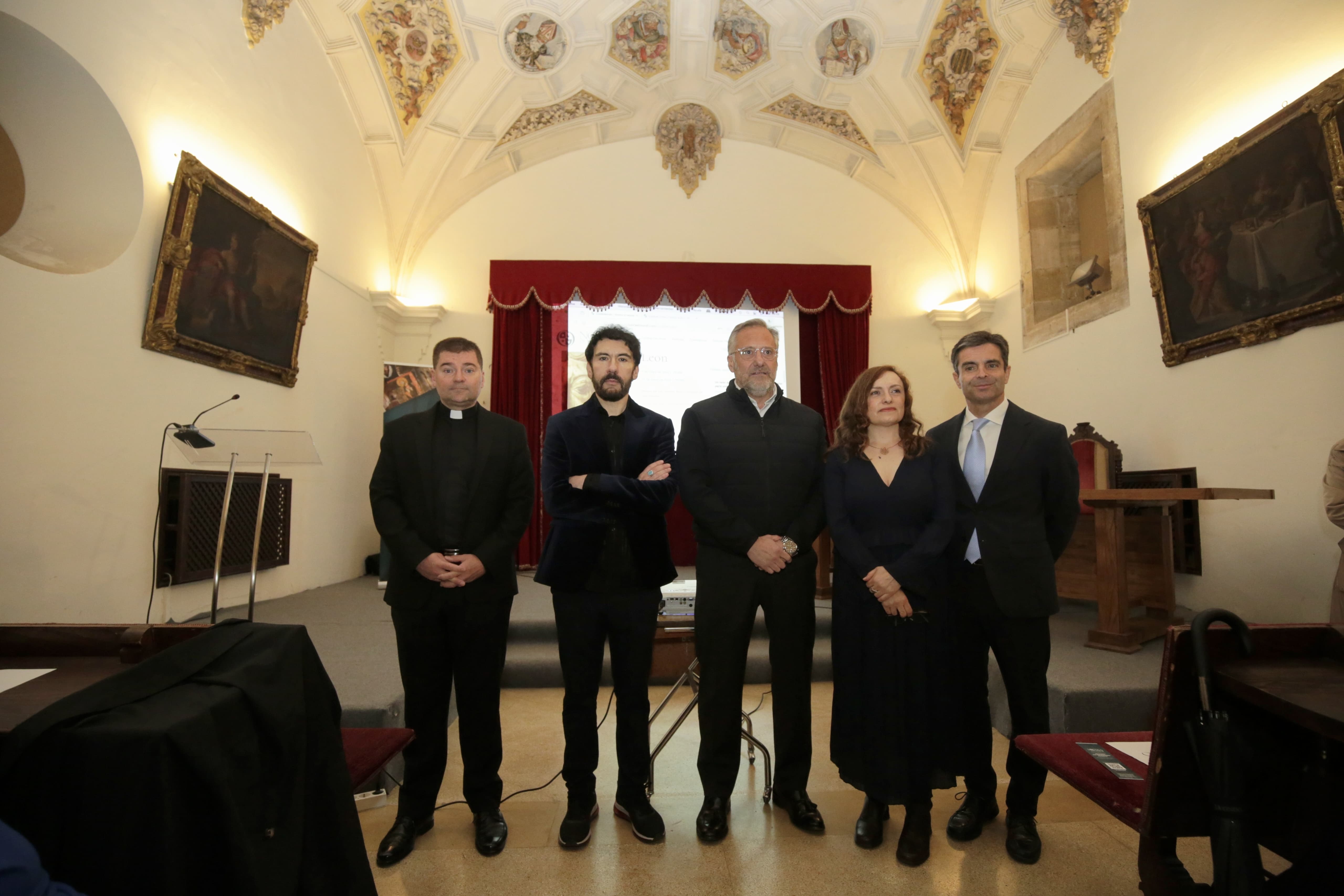 Carlos Pollán destaca Nostra Et Mundo como "embajador cultural del patrimonio de Castilla y León" en la presentación del proyecto en León