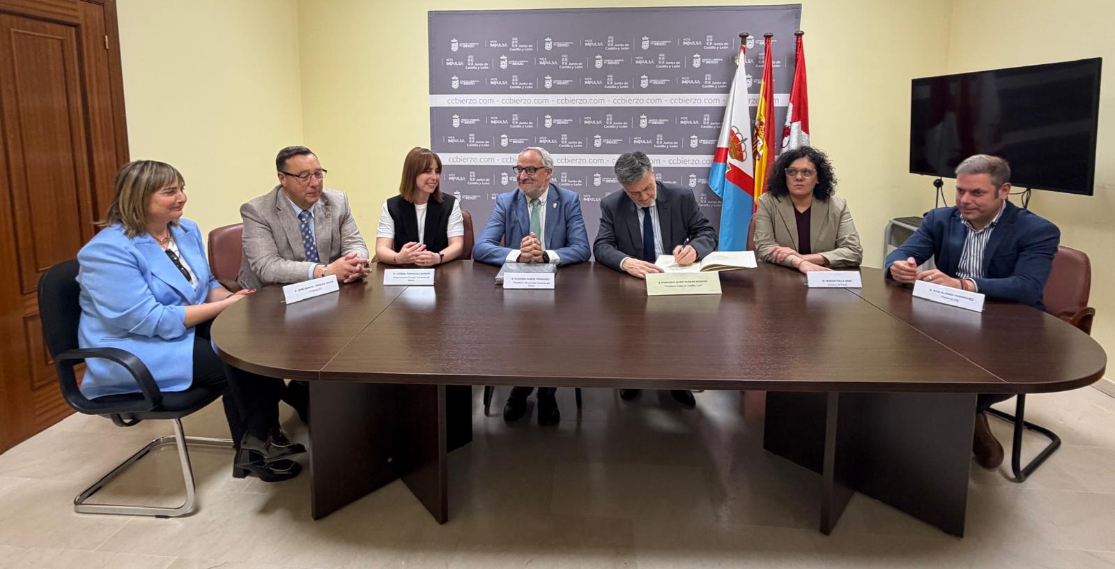 Encuentro institucional con el presidente del Consejo Comarcal del Bierzo