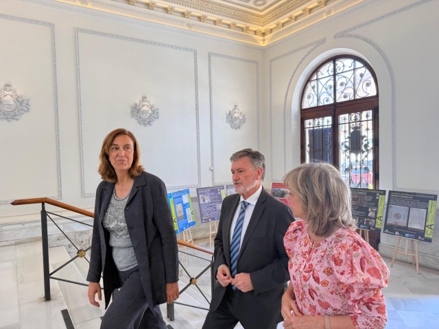 Encuentro entre el presidente de las Cortes de Castilla y León y la presidenta de la Diputación de Palencia