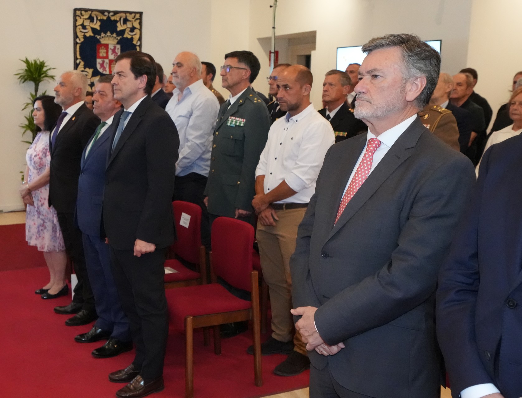 Las Cortes de Castilla y León se suman al homenaje a las víctimas del terrorismo