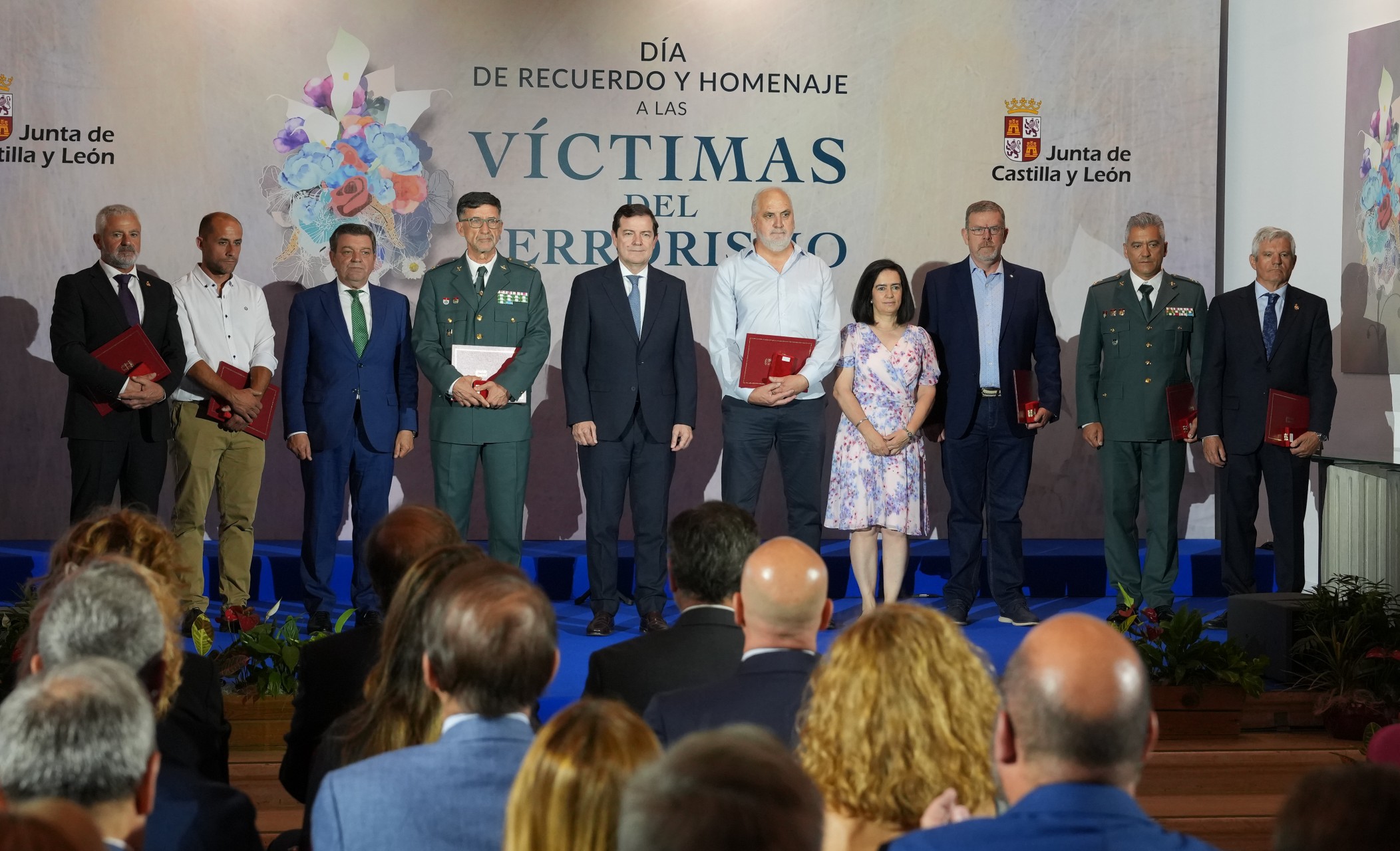 Las Cortes de Castilla y León se suman al homenaje a las víctimas del terrorismo