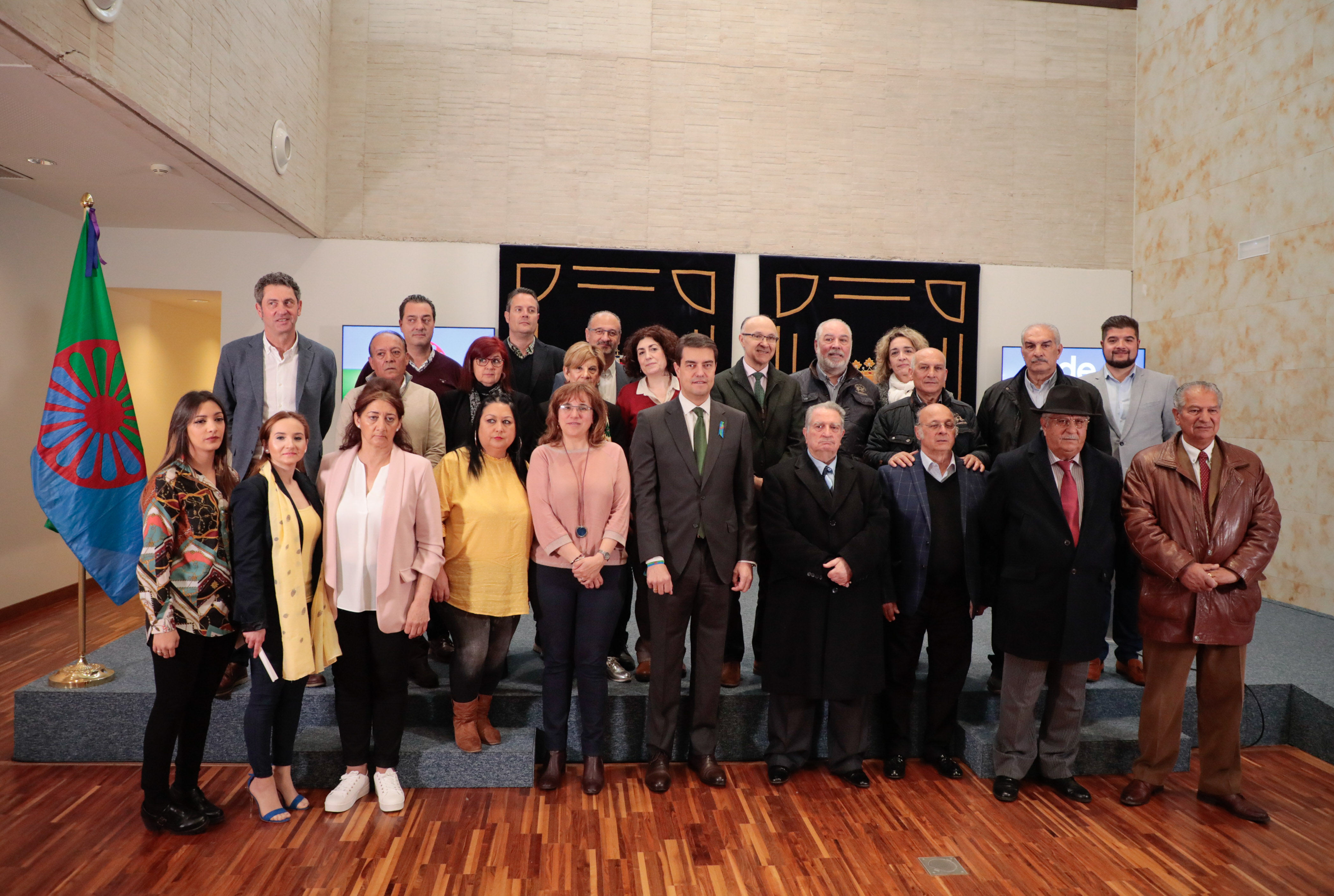 20190408 - Foto Acto conmemorativo Día Internacional del Pueblo Gitano1